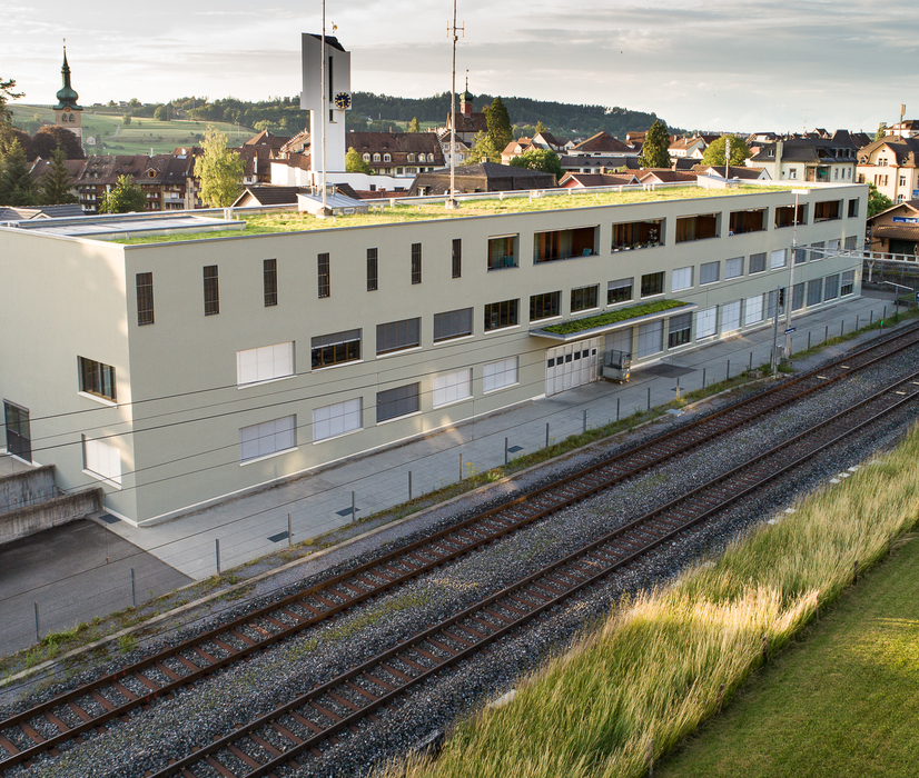 Wohn- und Geschäftshaus