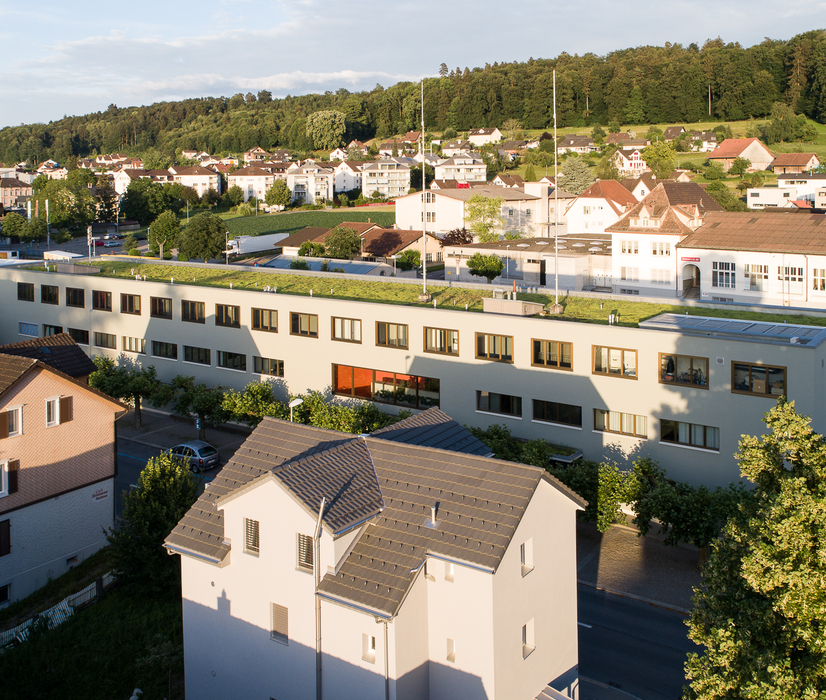 Wohn- und Geschäftshaus