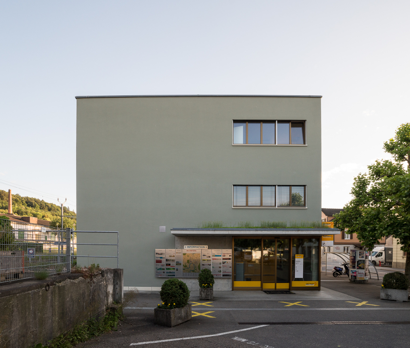Wohn- und Geschäftshaus